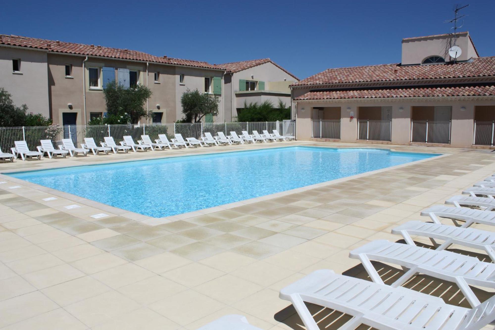 Charming Rental With Shared-Pool In The Alpilles. Mouries Exterior photo